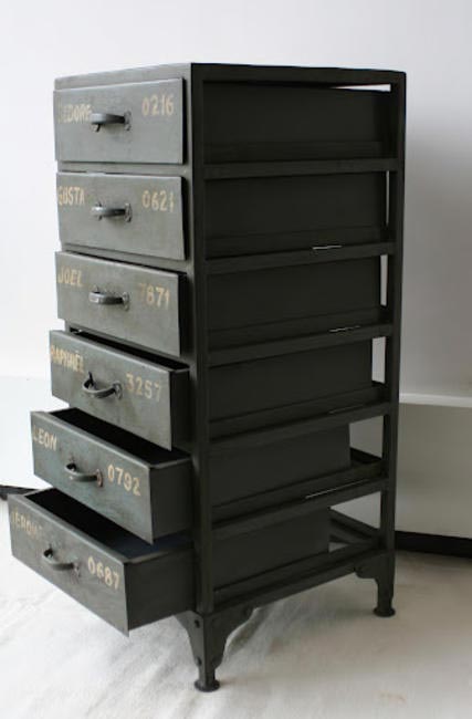 drawer 1 - side