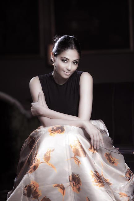 milgayi style diary: Face of Dior India – Kalyani Chawla is our Style Icon  for April 2009