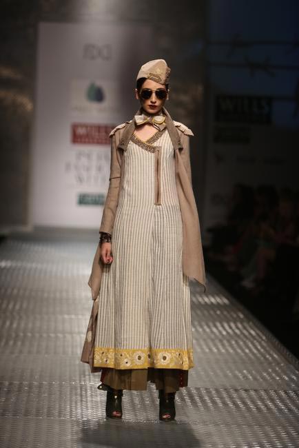Aviators, caps, badges, stars... Anju Modi's collection at WIFW had all the elements of Army Uniforms.