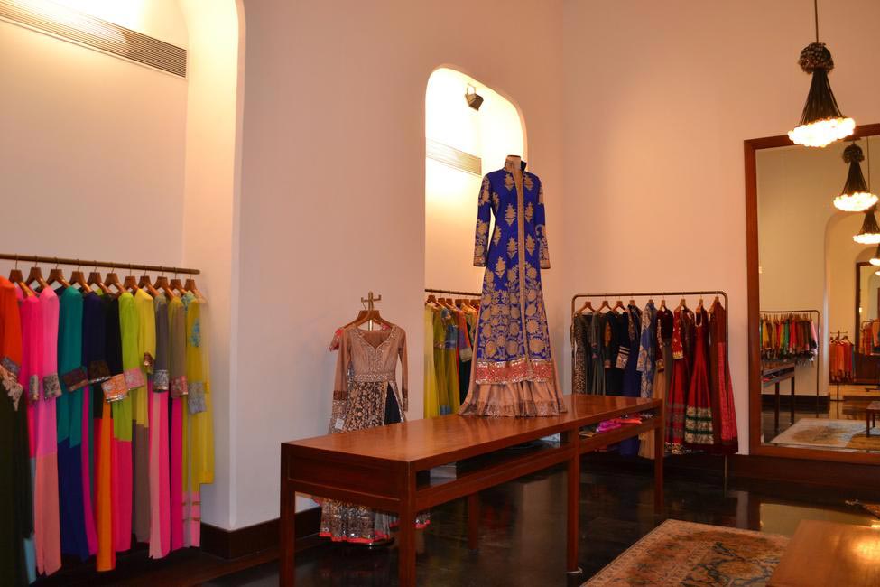 Isharya Opens its Inaugural Flagship Shop on Lavelle Road, Bangalore