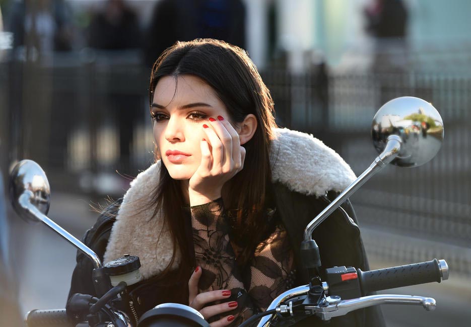 Behind the scenes on an Estee Lauder ad shoot with Kendall Jenner. Photo courtesy of Estée Lauder