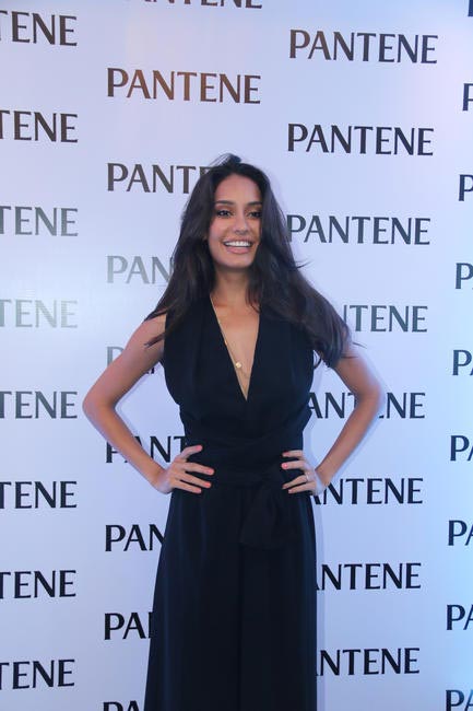 Lisa Haydon woth her gorgeous mane in tow!