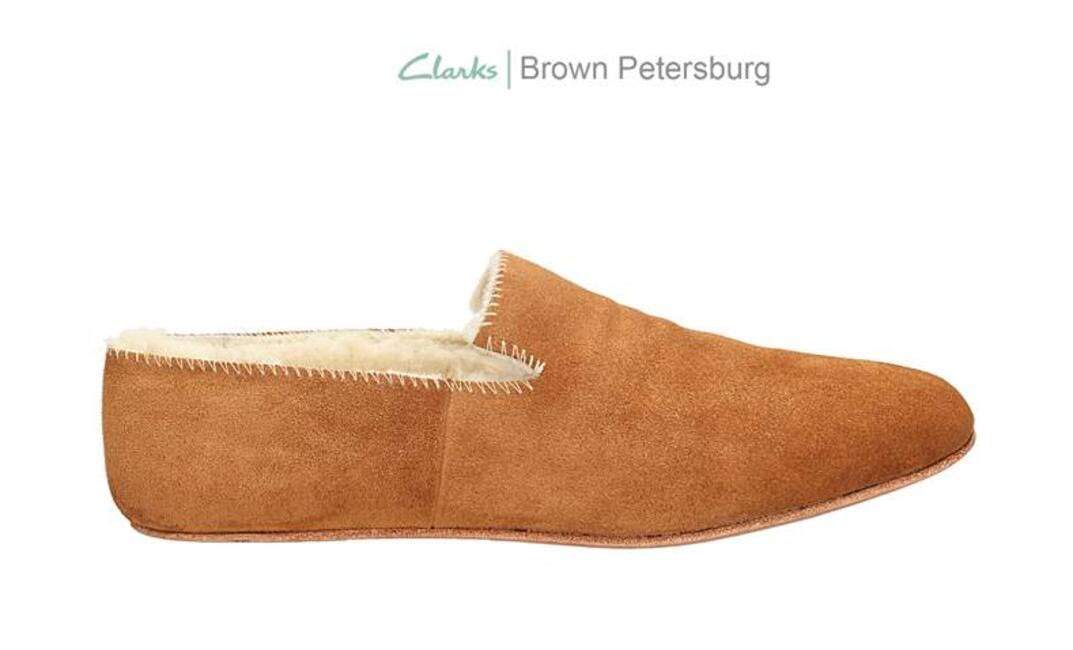 Clarks fuzzy slippers hot sale