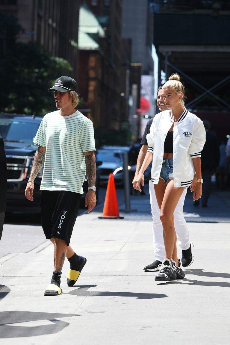 Justin Bieber and Hailey Baldwin show off $1100 wedding rings nine months  after courthouse wedding | Daily Mail Online