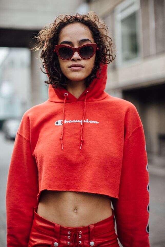 Champion sweater hotsell womens red 2019