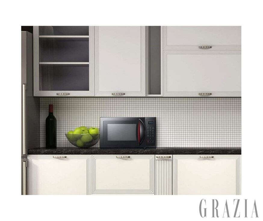 https://grazia.wwmindia.com/content/2020/oct/microwavesamsungmicro11602225683.jpg