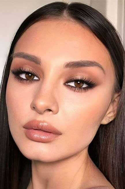 Natural looking store eye makeup