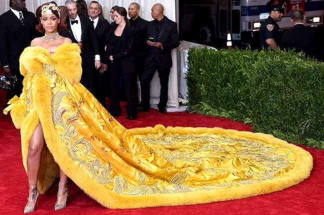 Kim Kardashian Recreates 1995 Versace Sexy Yellow Dress