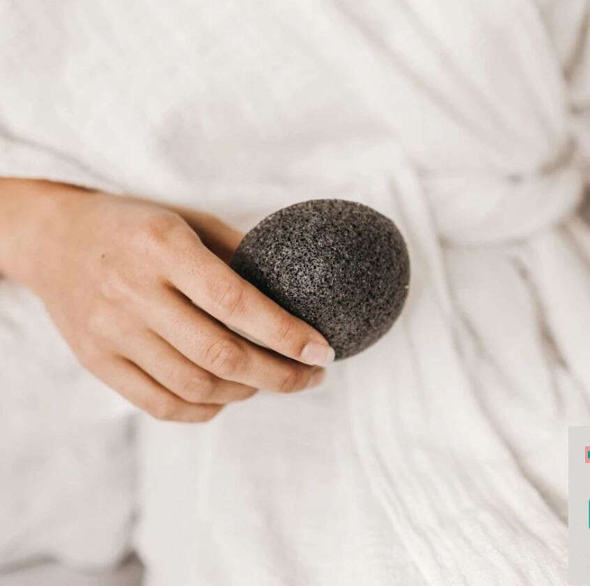 Face Massage Tool: Konjac Sponge