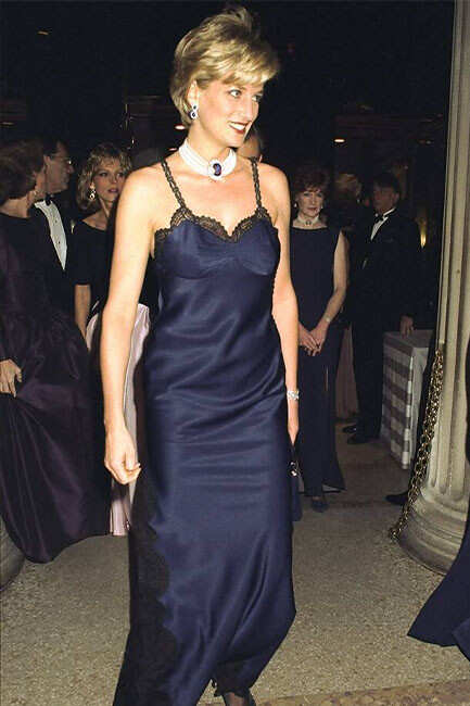 What The Met Gala Looked Like In The 90s Grazia India