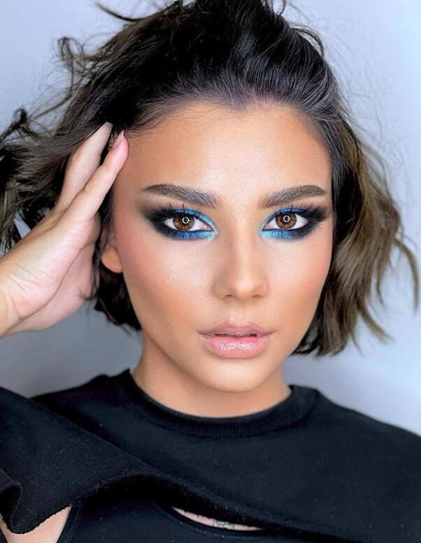 Light Smokey Eye For Blue Eyes