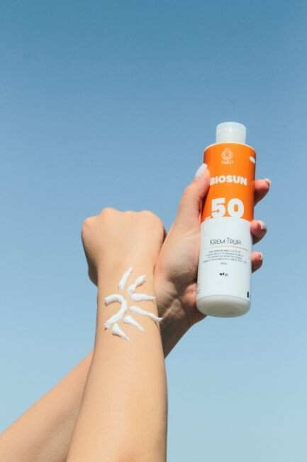 Are Sunscreens Above SPF 50 Really More Effective?