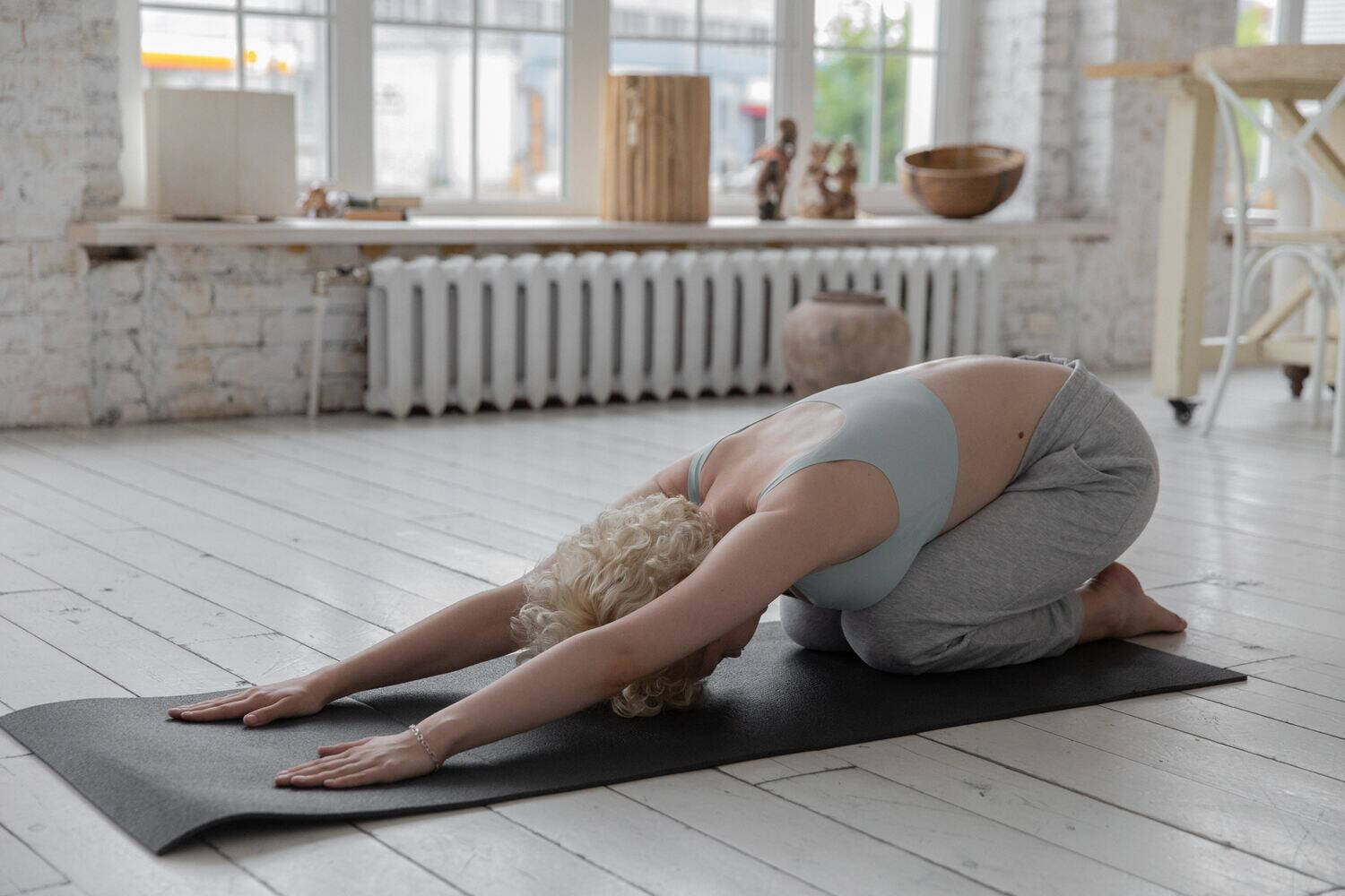 6 Yoga poses for cold and flu symptoms - Move with Scoliosis