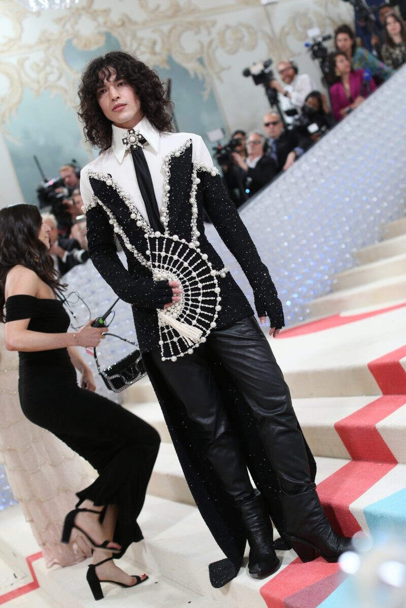 The Man Who Dined at the 2023 Met Gala In Stunning Fashion TittlePress