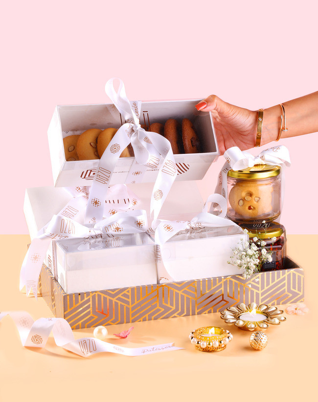 Buy Sweet And Savory Gift Basket Online | The Gourmet Box