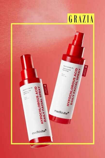 Five Hypochlorous Acid Sprays To Consider For Acne-Prone Skin
