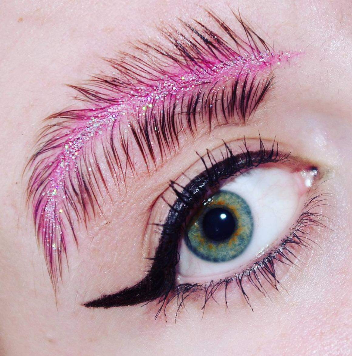 Feather eyebrows